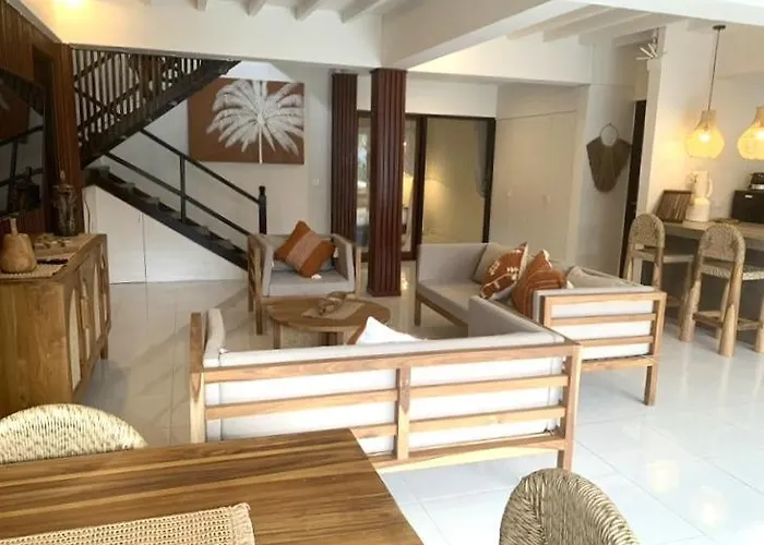 ヴィラ Valari - Legian - 5 Bedrooms *