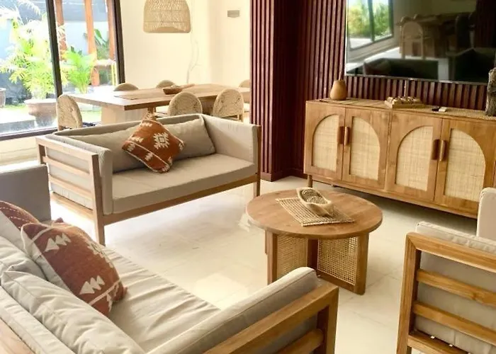 Valari - Legian - 5 Bedrooms * スミニャック